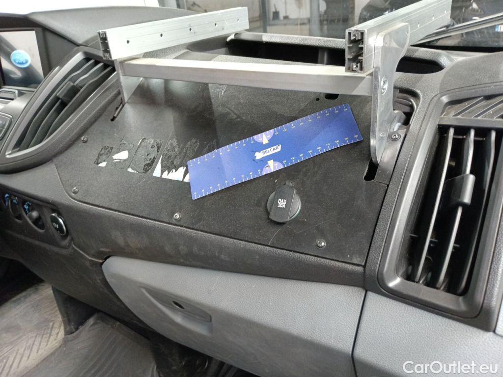 Ford  Transit Ford  350M 2.0TD 130pk 96kW M6 Trend 4d #20