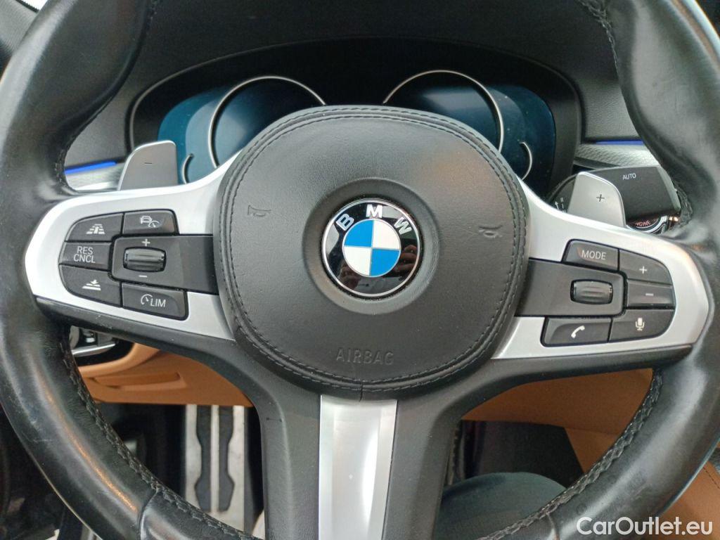 Bmw  Serie 5 BMW 5 Reeks Berline 520d 140kW Aut. 4d #21