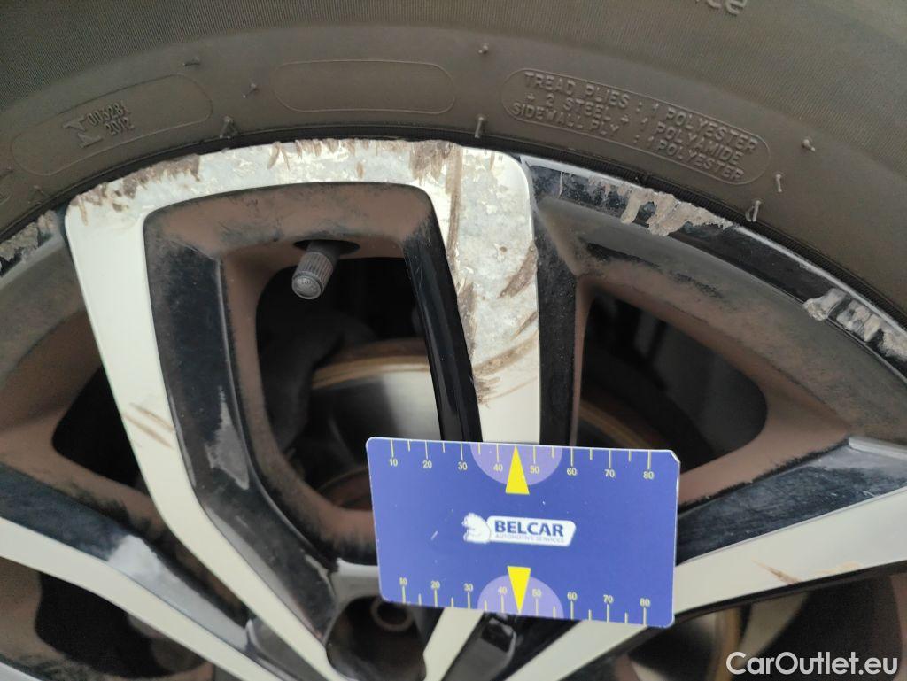 Renault  Clio Renault  TCe 90 5d #78