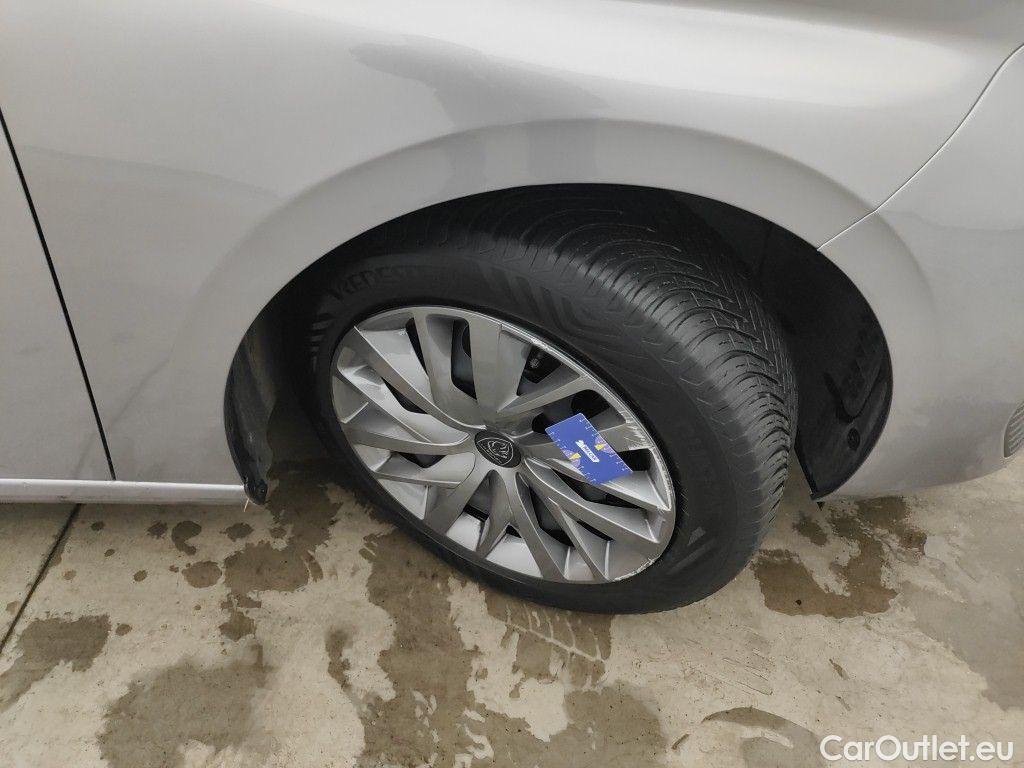 Peugeot  308 Peugeot  SW 1.2 PureTech 110 S&S Active Pack 5d #43