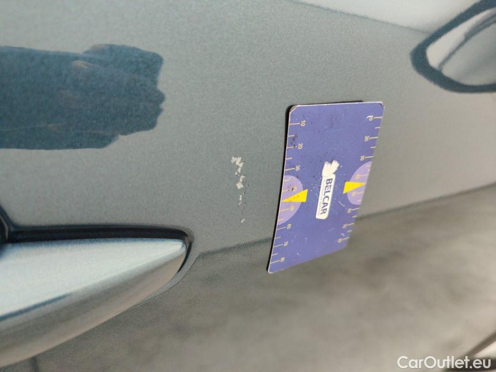 Citroen  C5 Citroën  Aircross 1.5 BlueHDi 130 S&S EAT8 Live 5d #54