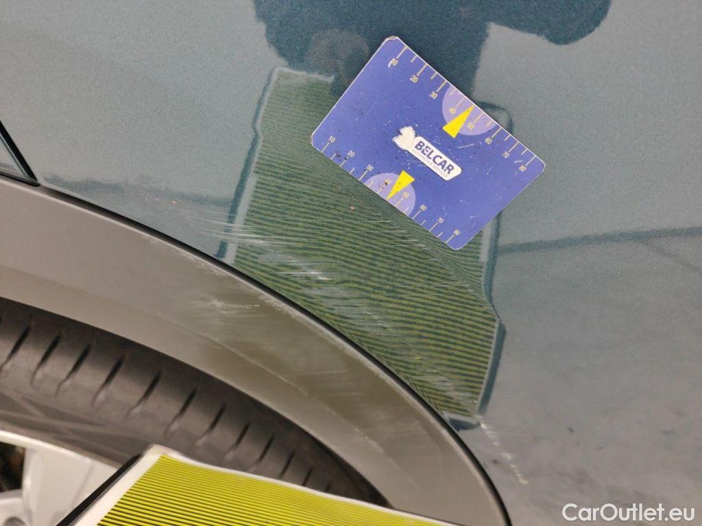 Citroen  C5 Citroën  Aircross 1.5 BlueHDi 130 S&S EAT8 Live 5d #49