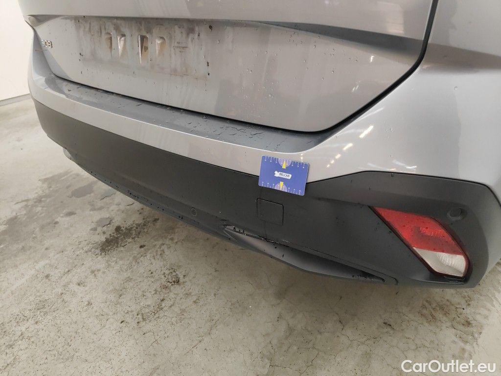 Peugeot  308 Peugeot  SW 1.2 PureTech 110 S&S Active Pack 5d #32