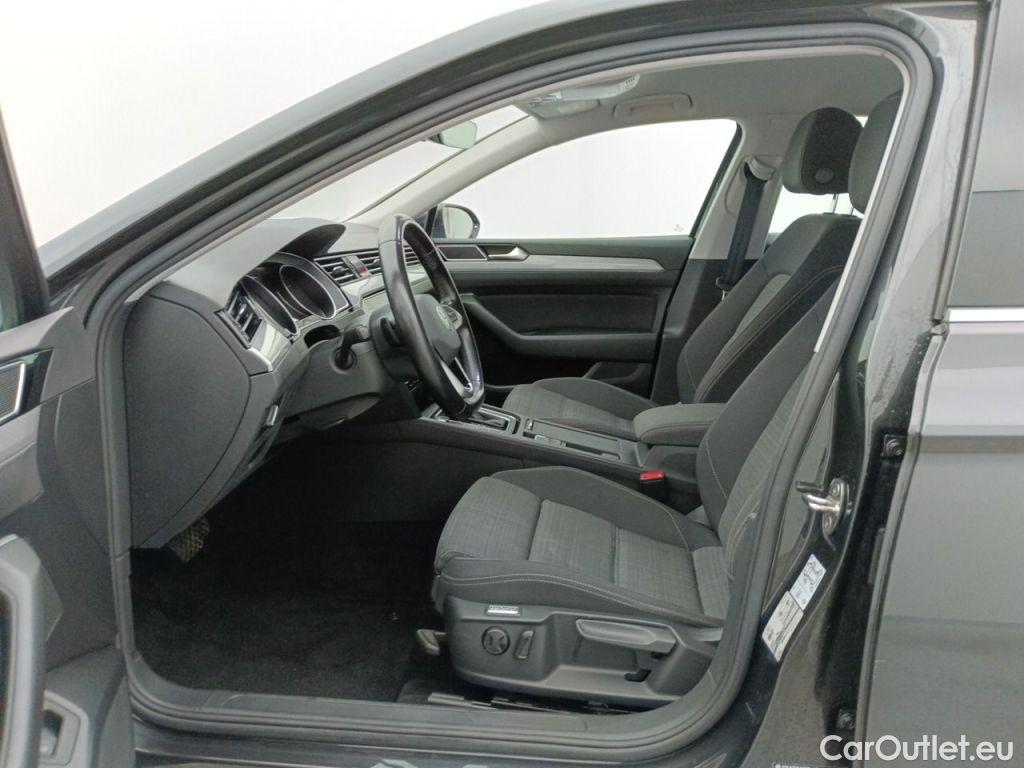 Volkswagen  Passat VOLKSWAGEN  VARIANT PA - 2019 2.0 TDi 150 Business DSG7 (EU6 d) 5d #3