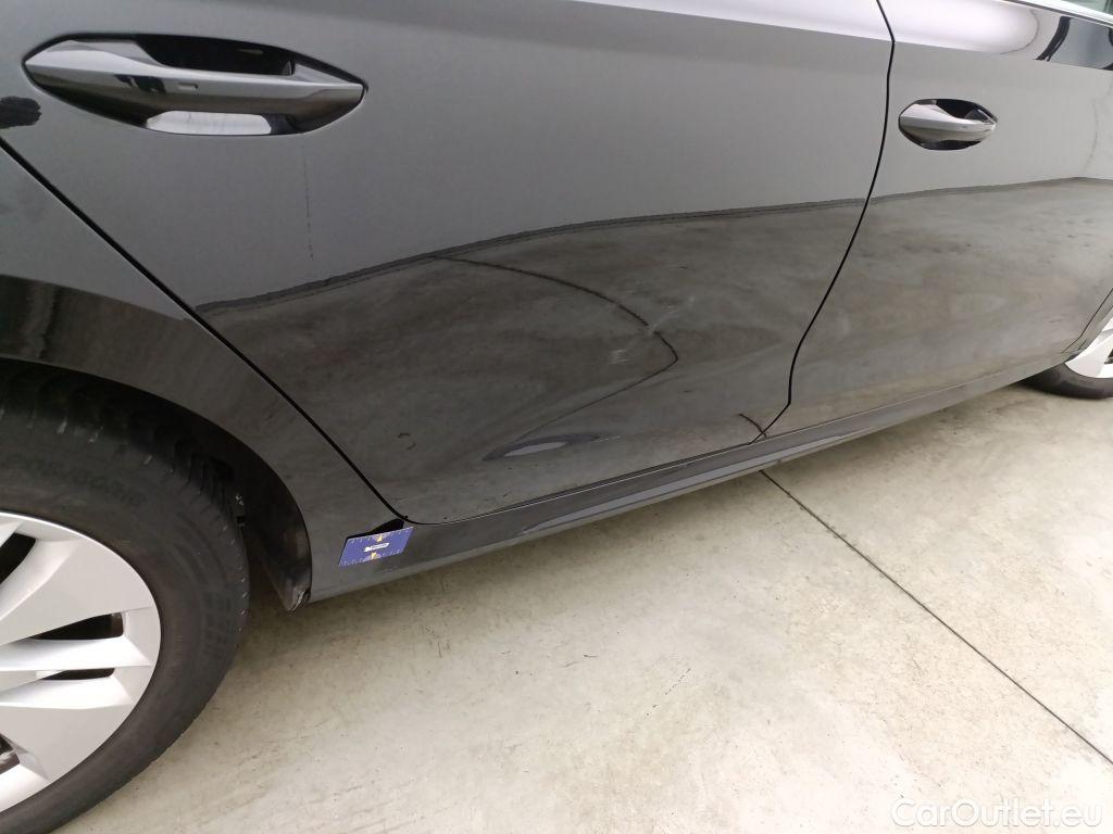 Skoda  Octavia Skoda  Combi 2.0 CRTDI 85kW Ambition 5d #49