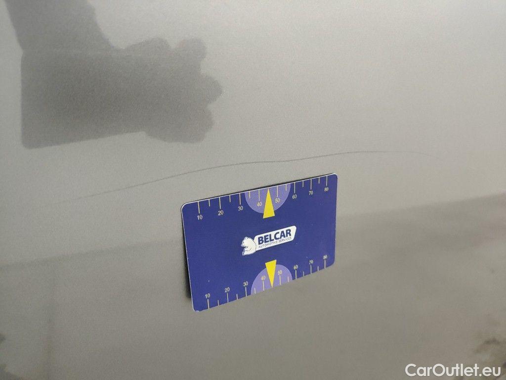 Peugeot  308 Peugeot  SW 1.2 PureTech 110 S&S Active Pack 5d #31