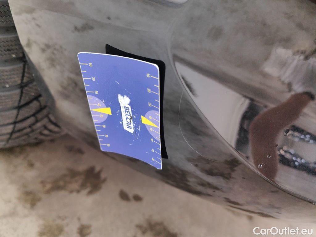 Bmw  Serie 1 BMW 1 Reeks Hatch 116d (85 kW) 5d #47