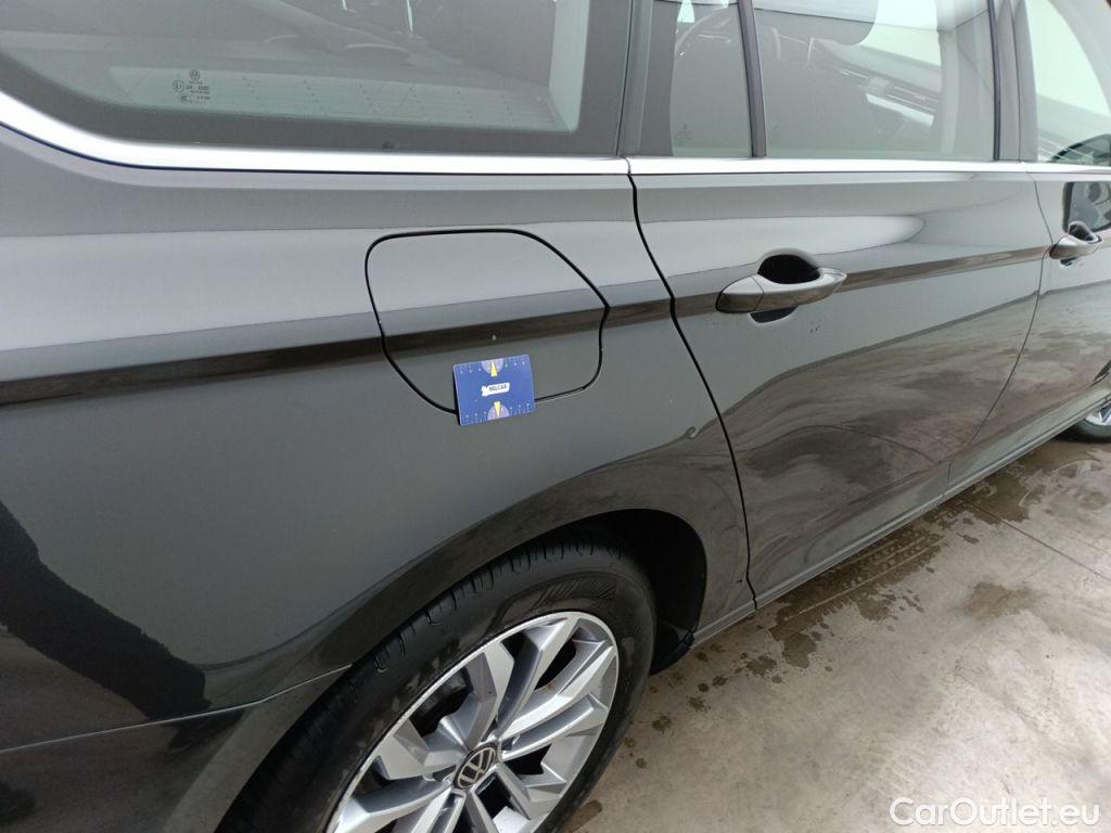 Volkswagen  Passat VOLKSWAGEN  VARIANT PA - 2019 2.0 TDi 150 Business DSG7 (EU6 d) 5d #26