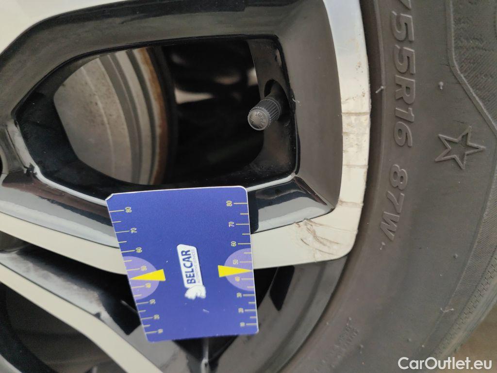 Renault  Clio Renault  TCe 90 5d #81