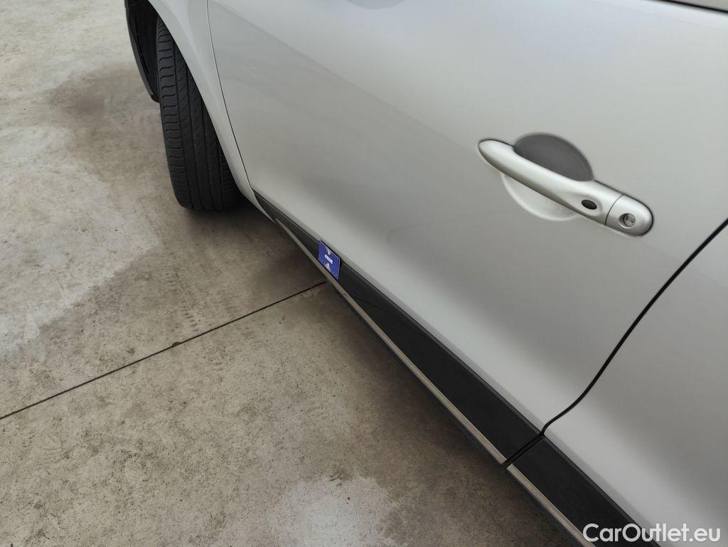 Renault  Clio Renault  TCe 90 5d #30