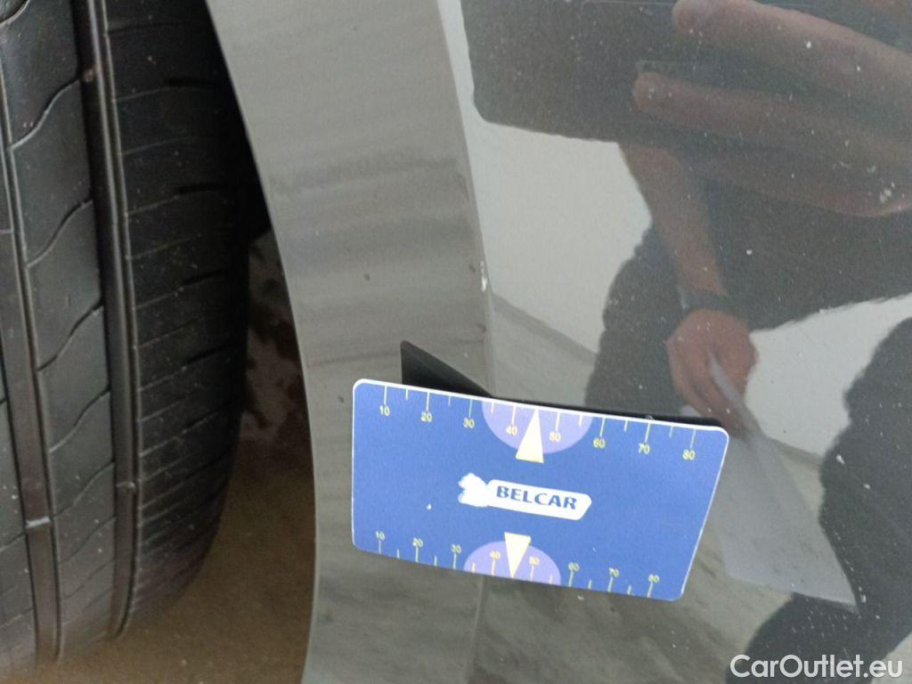 Volkswagen  Passat VOLKSWAGEN  VARIANT PA - 2019 2.0 TDi 150 Business DSG7 (EU6 d) 5d #41