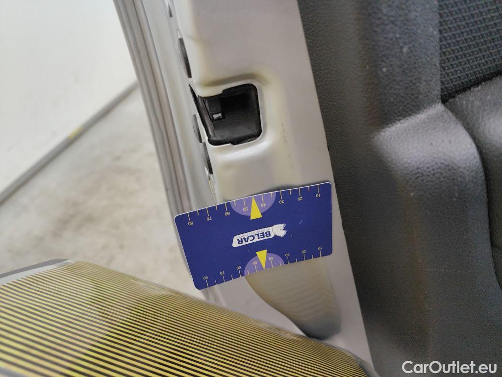 Renault  Clio Renault  TCe 90 5d #37