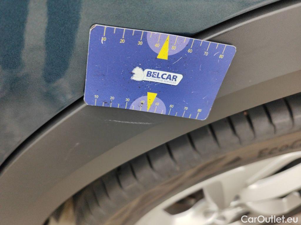 Citroen  C5 Citroën  Aircross 1.5 BlueHDi 130 S&S EAT8 Live 5d #29