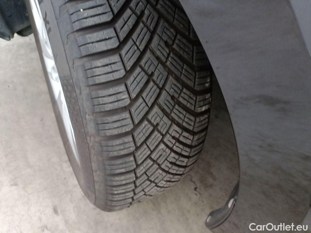 Skoda  Octavia Skoda  Combi 2.0 CRTDI 85kW Ambition 5d #16