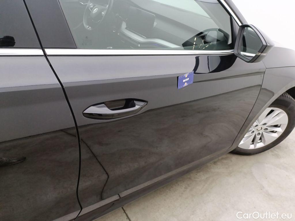 Skoda  Octavia Skoda  Combi 2.0 CRTDI 85kW Ambition 5d #52