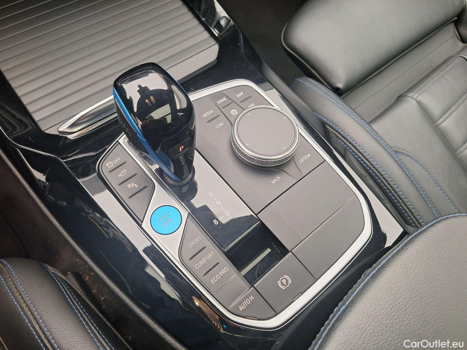 Bmw  iX3 BMW,  FL'21 BEV, BMW   5d #14