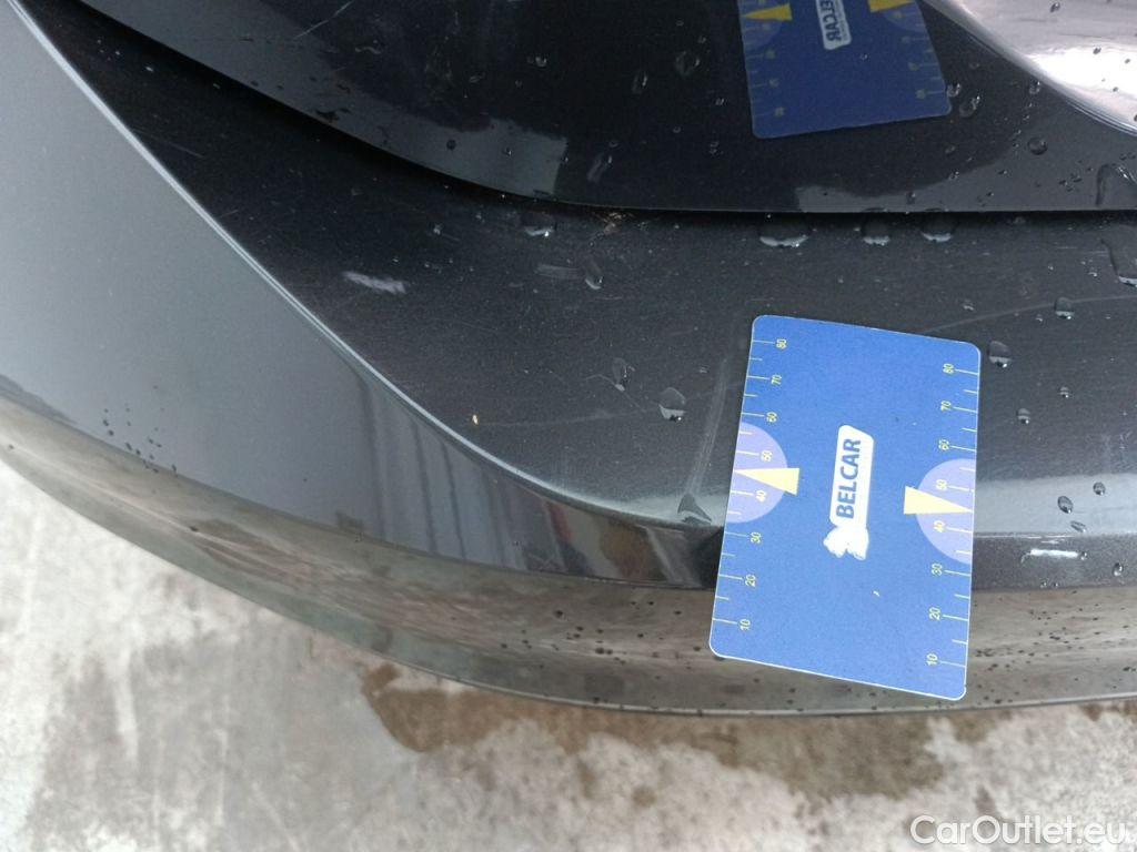 Volkswagen  Passat VOLKSWAGEN  VARIANT PA - 2019 2.0 TDi 150 Business DSG7 (EU6 d) 5d #59