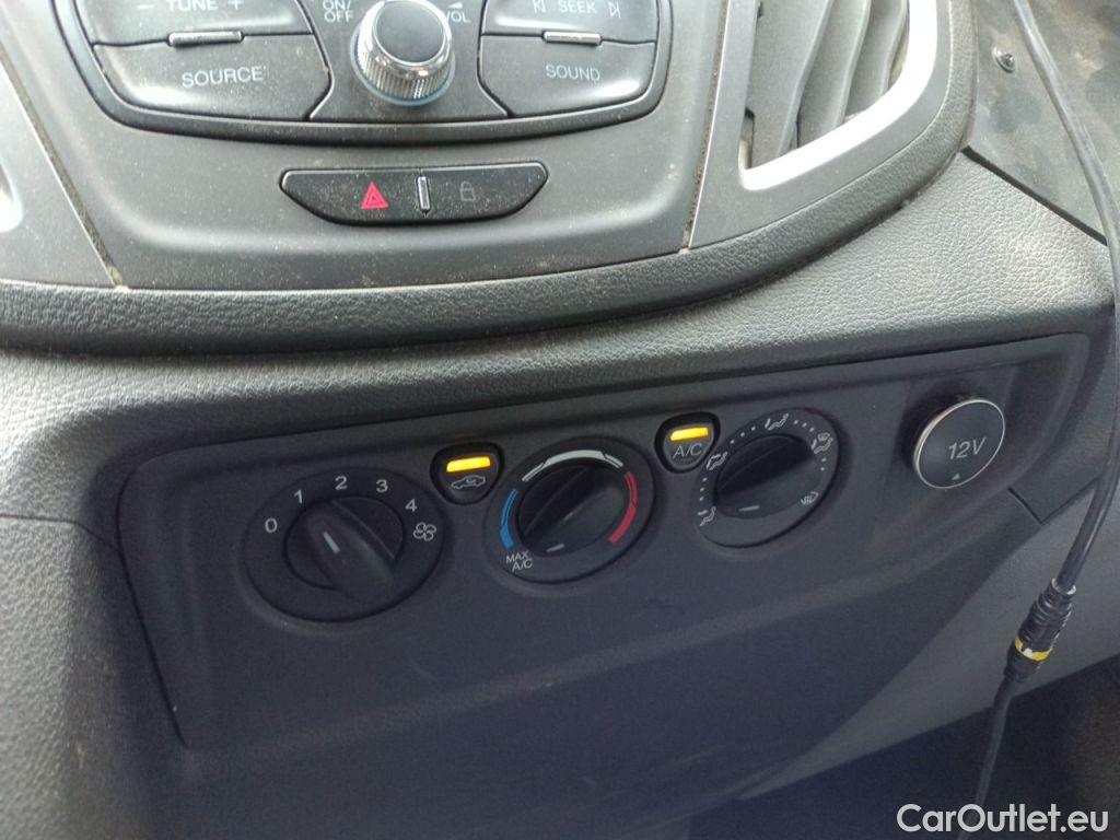 Ford  Transit Ford  350M 2.0TD 130pk 96kW M6 Trend 4d #35