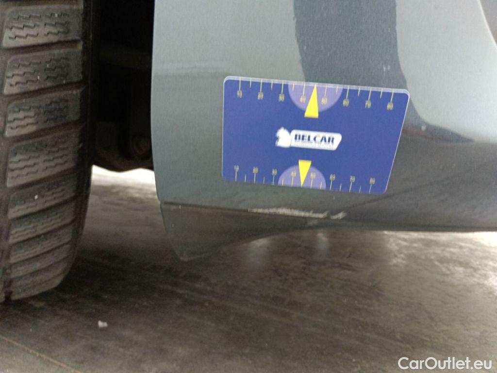 Tesla  Model 3 Tesla  Long-Range Dual Motor AWD 4d #38