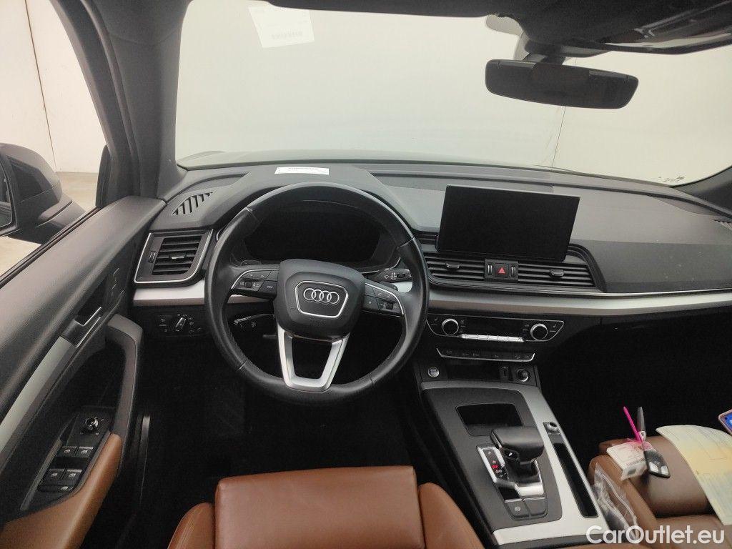 Audi  Q5 Audi  Business Edition S line 35 TDI S tronic 5d #9