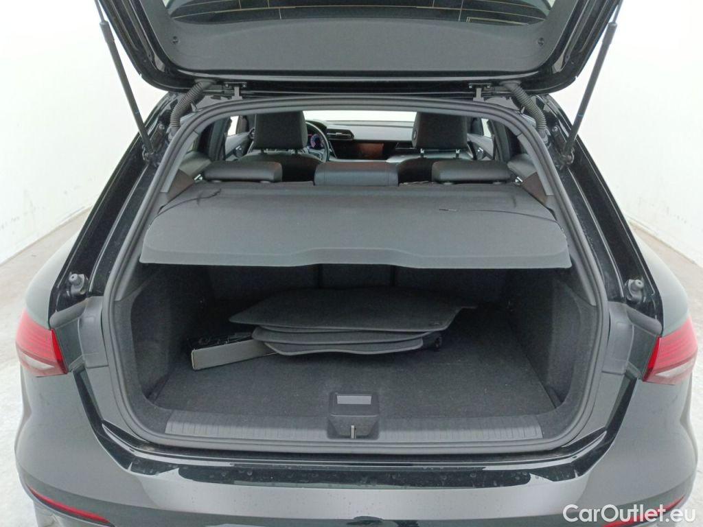 Audi  A3 Audi  Sportback 1.0 30 TFSi 81kW S tronic Business Edit. 5d #16