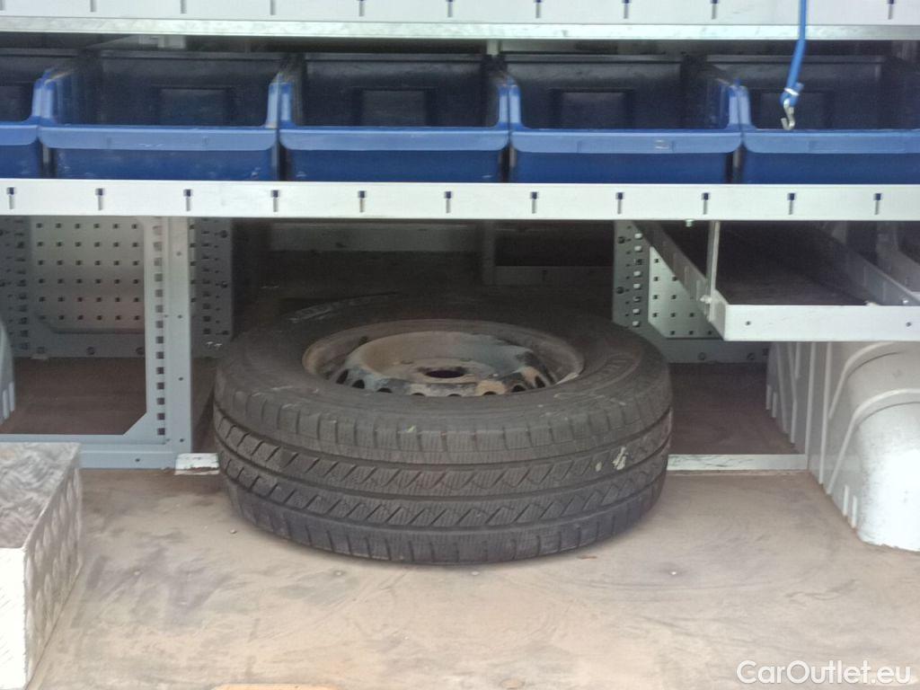 Ford  Transit Ford  350M 2.0TD 130pk 96kW M6 Trend 4d #14