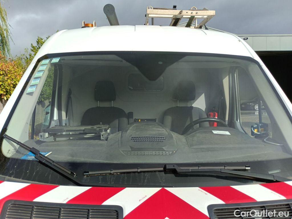 Ford  Transit Ford  350M 2.0TD 130pk 96kW M6 Trend 4d #16