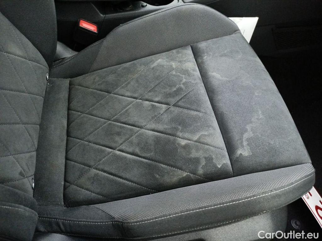 Volkswagen  Golf  Volkswagen Variant VIII 2.0 TDI 85kW DSG Life 5d #65