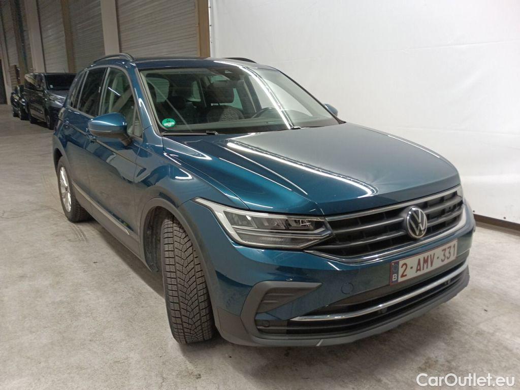 Volkswagen  Tiguan Volkswagen  1.5 TSI 96kW Life 5d #8