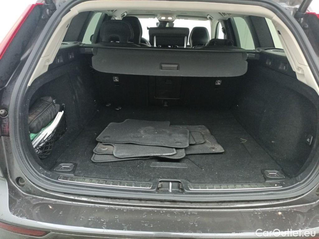 Volvo  V60 Volvo  B3 Core DCT 5d #15