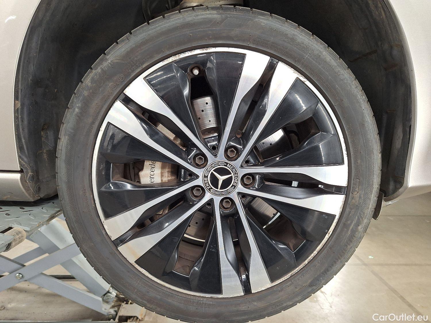  Mercedes  C-Klasse Mercedes, C-Class Br '21 PHEV, Mercedes-Benz  Break C 300 e Luxury Line 5 #1