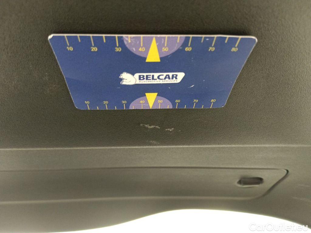 Jaguar  E-PACE JAGUAR  DIESEL - 2021 2.0 D MHEV AWD D200 R-Dynamic S 5d #18