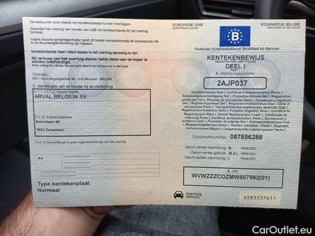 Volkswagen  Golf  Volkswagen Variant VIII 2.0 TDI 85kW DSG Life 5d #12