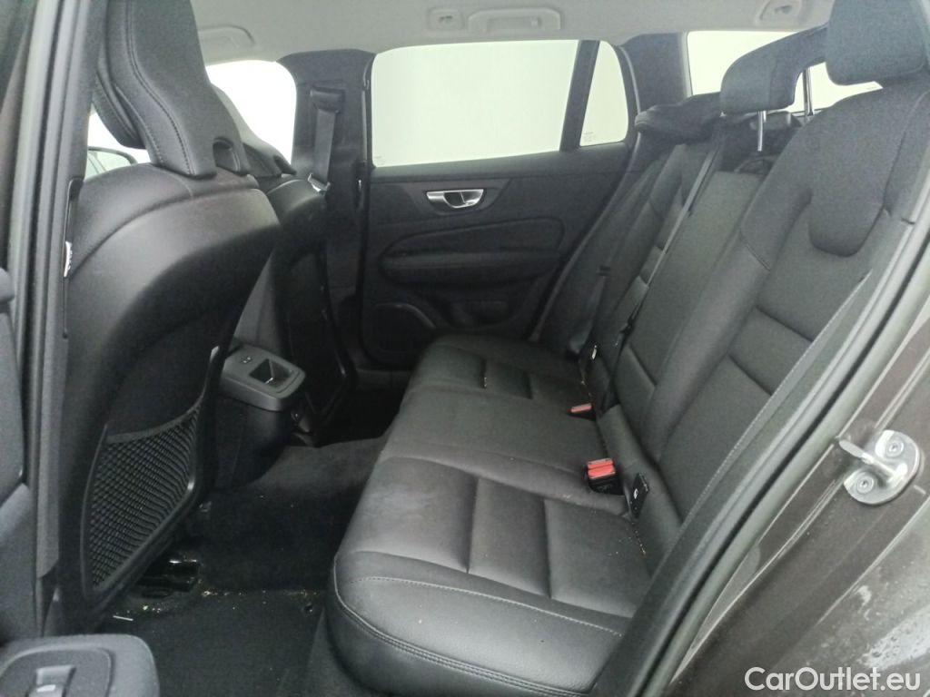 Volvo  V60 Volvo  B3 Core DCT 5d #10