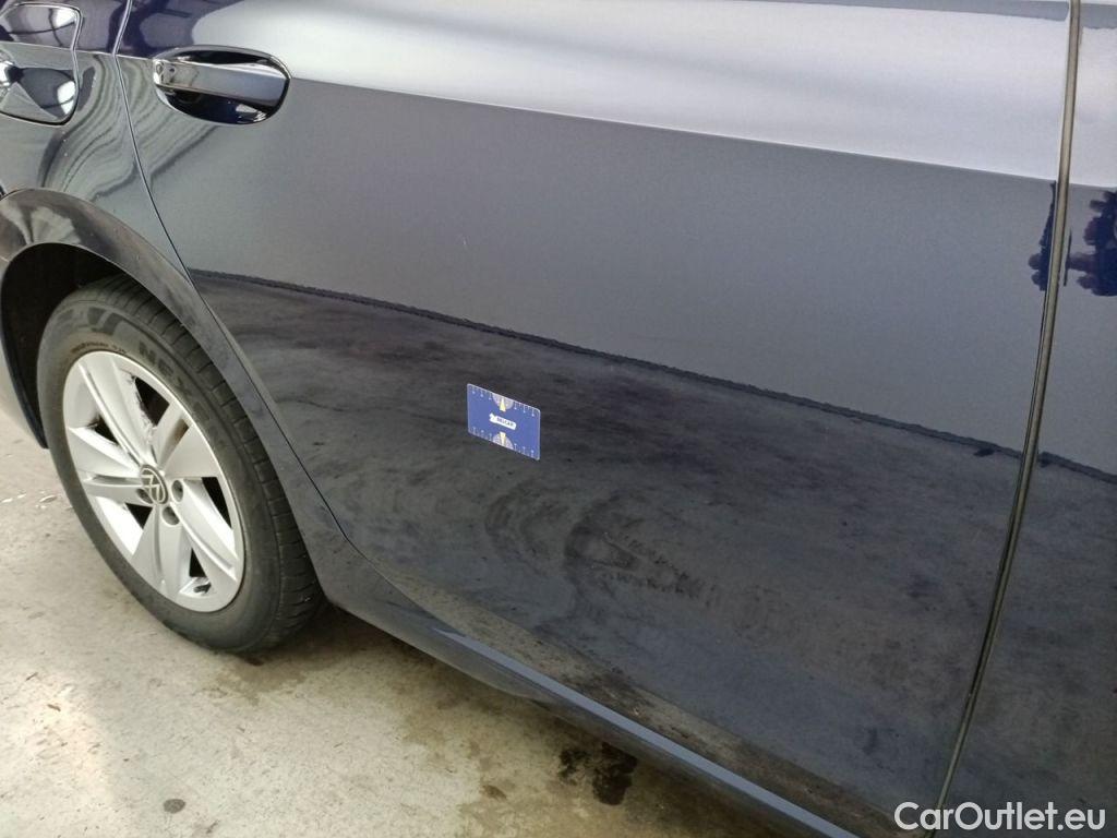 Volkswagen  Golf  Volkswagen Variant VIII 2.0 TDI 85kW DSG Life 5d #52