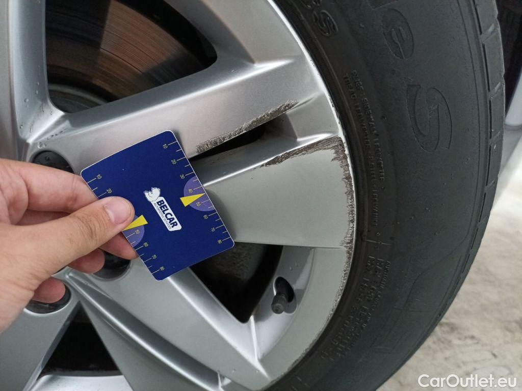 Volkswagen  Golf  Volkswagen Variant VIII 2.0 TDI 85kW DSG Life 5d #64