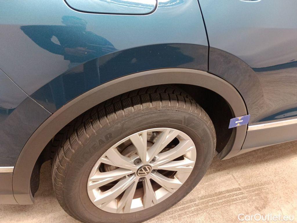 Volkswagen  Tiguan Volkswagen  1.5 TSI 96kW Life 5d #39