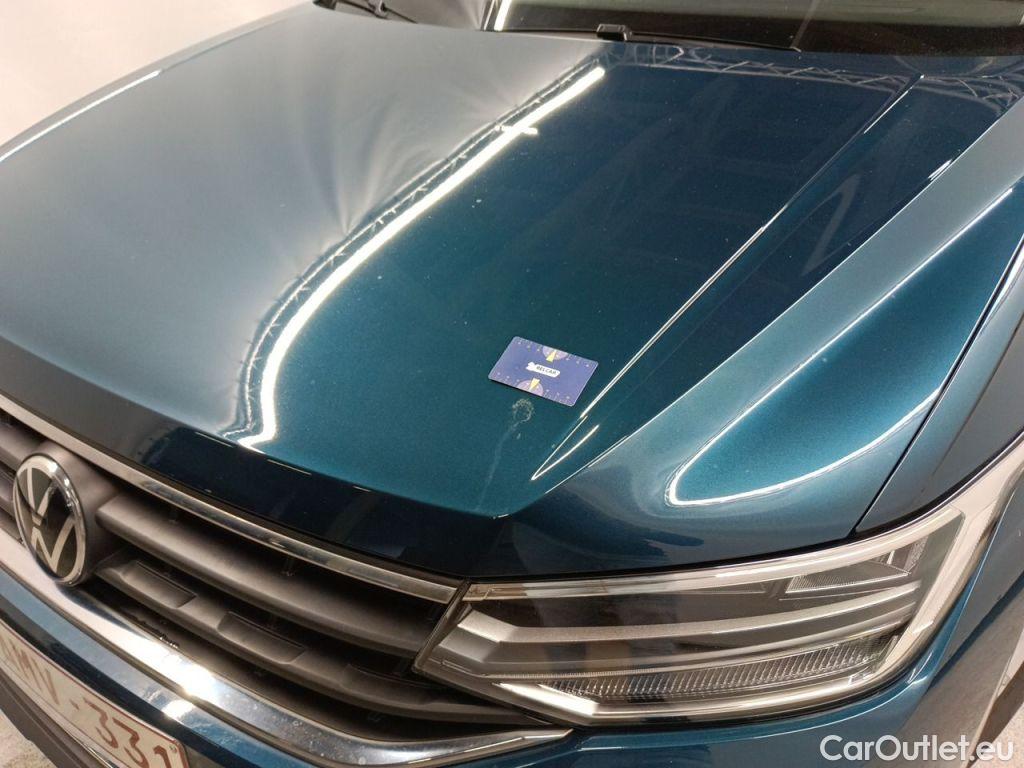 Volkswagen  Tiguan Volkswagen  1.5 TSI 96kW Life 5d #29