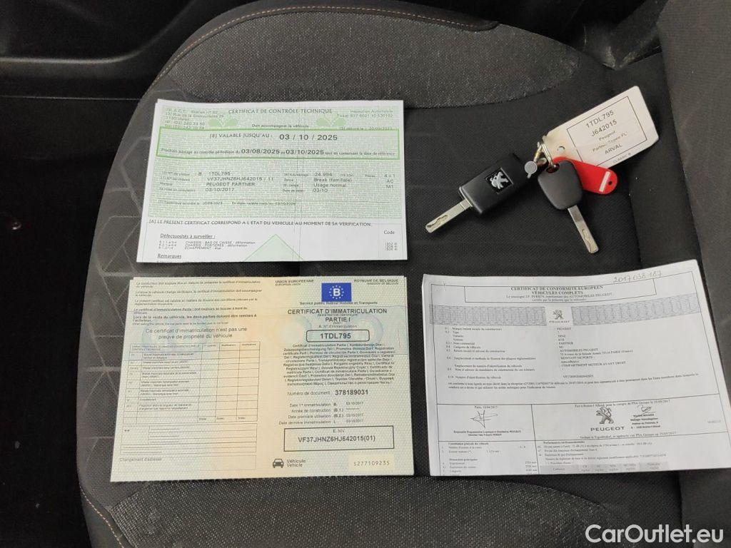 Peugeot  Partner Peugeot  Tepee 1.2 PureTech 81kW S/S Tepee Active 5d voir comment !! #4