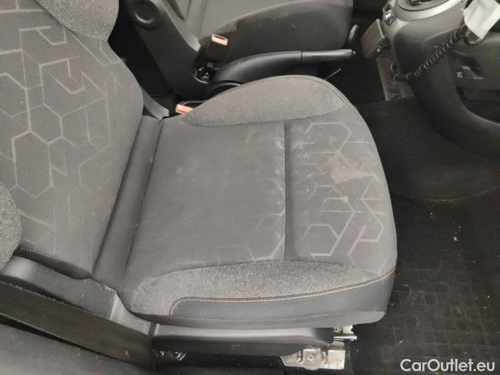 Peugeot  Partner Peugeot  Tepee 1.2 PureTech 81kW S/S Tepee Active 5d voir comment !! #126