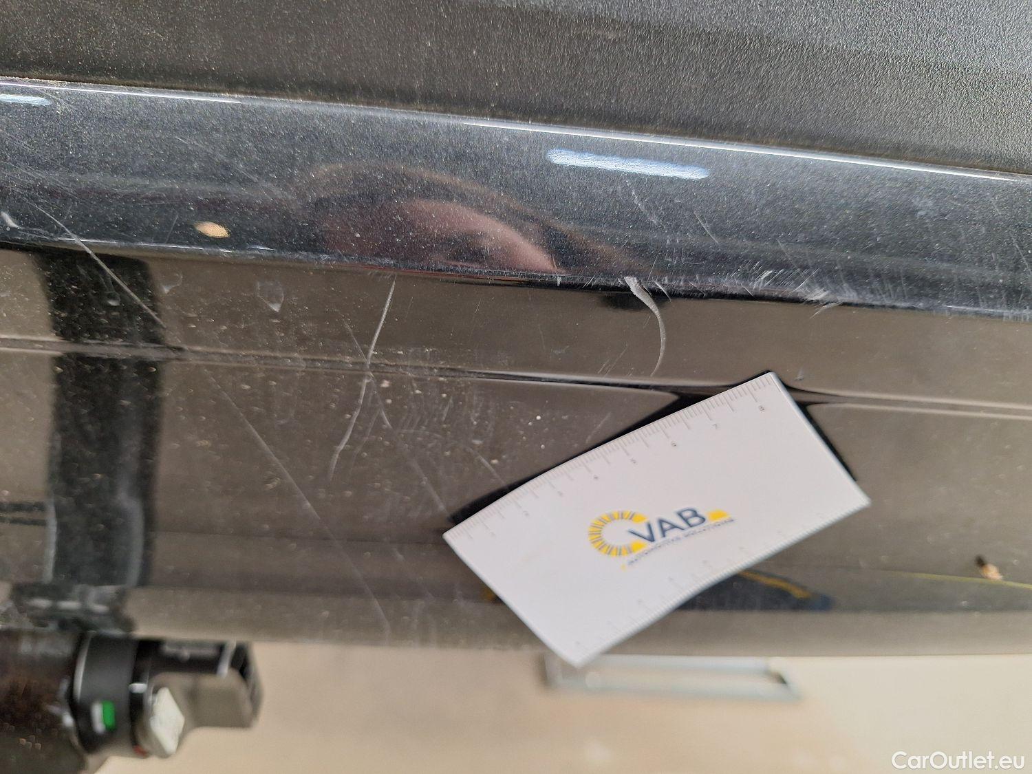 Bmw  X1 BMW,  FL'19, BMW  sDrive16dA (85 kW) 5d #15