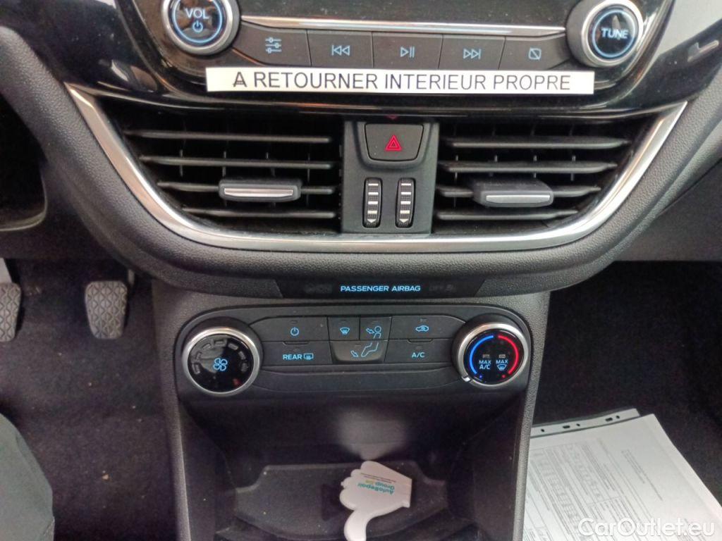 Ford  Fiesta Ford  1.1i 52kW Business Class 5d #32