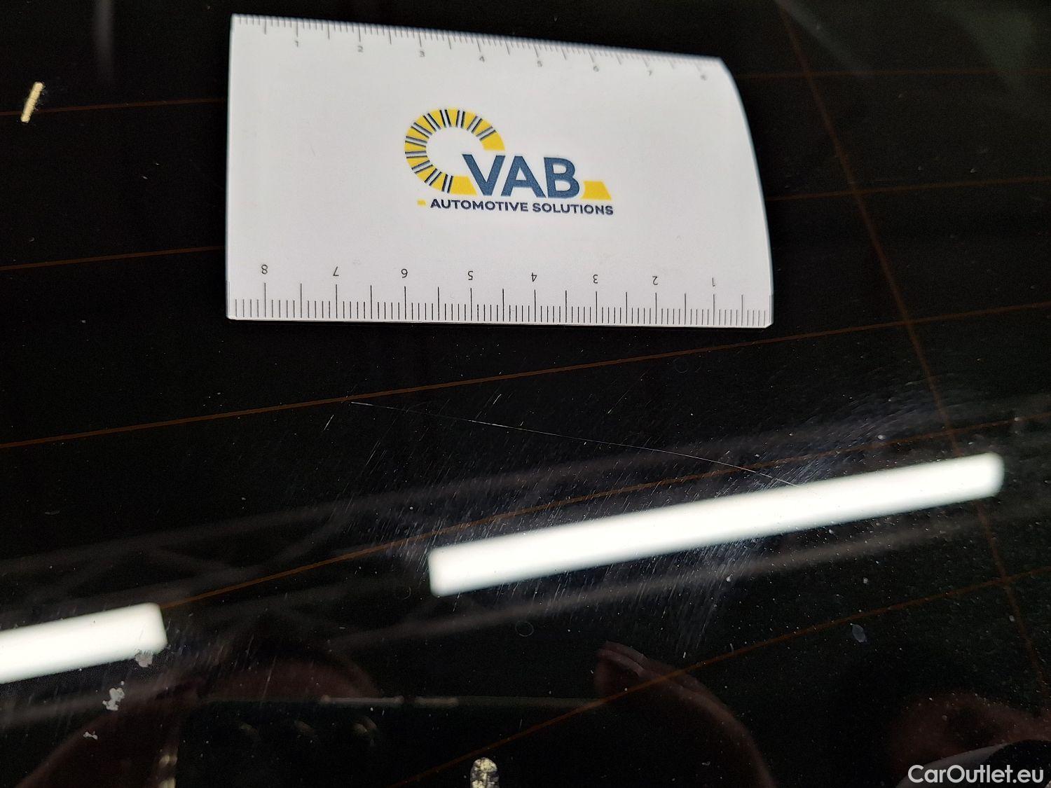 Bmw  X1 BMW,  FL'19, BMW  sDrive16dA (85 kW) 5d #34