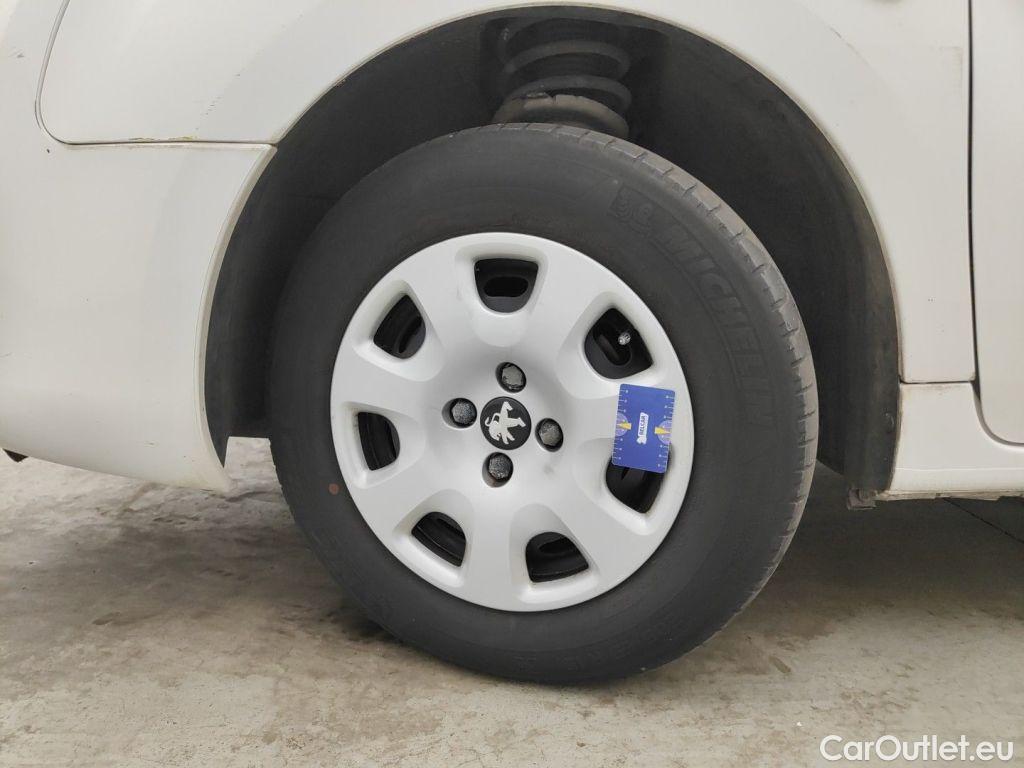 Peugeot  Partner Peugeot  Tepee 1.2 PureTech 81kW S/S Tepee Active 5d voir comment !! #19