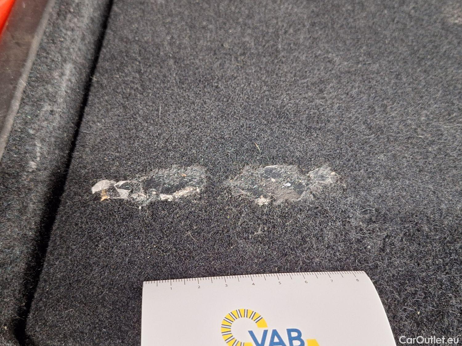 Bmw  X1 BMW,  FL'19, BMW  sDrive16dA (85 kW) 5d #32