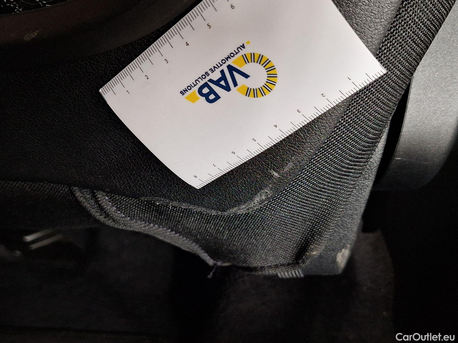 Bmw  X1 BMW,  FL'19, BMW  sDrive16dA (85 kW) 5d #27