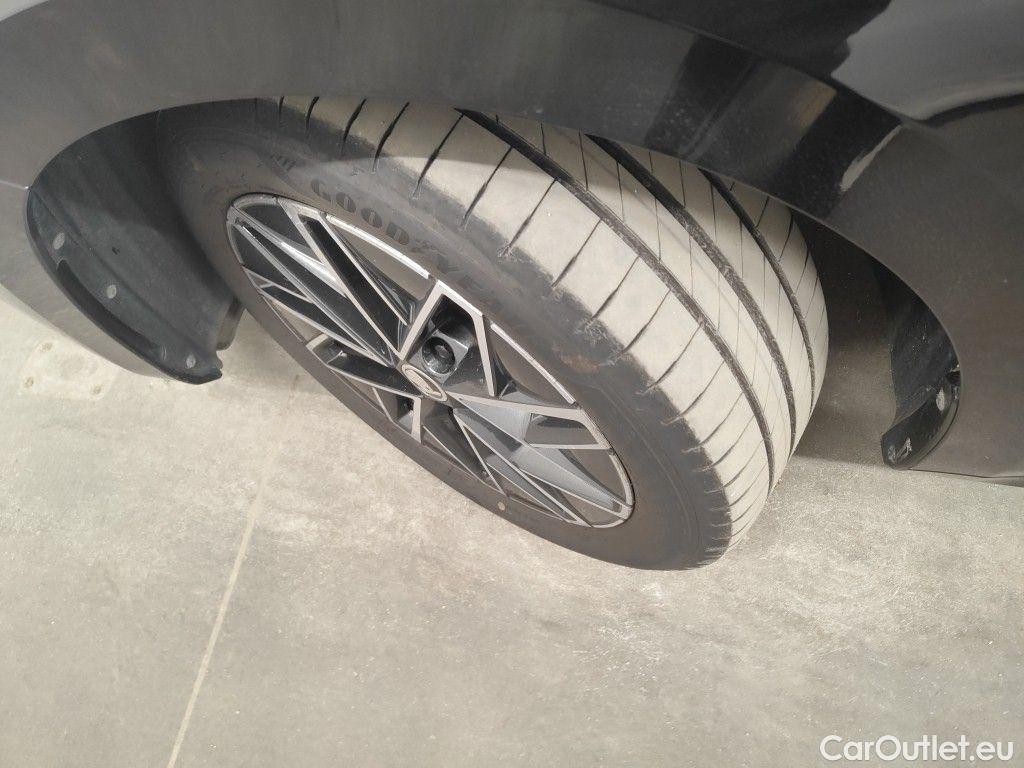 Skoda  Octavia Skoda  2.0 CRTDI 85kW Clever 5d #16