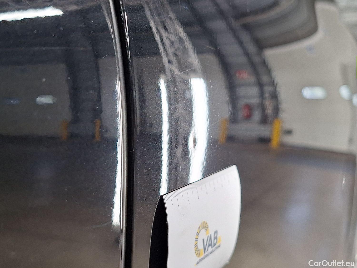 Bmw  X1 BMW,  FL'19, BMW  sDrive16dA (85 kW) 5d #5