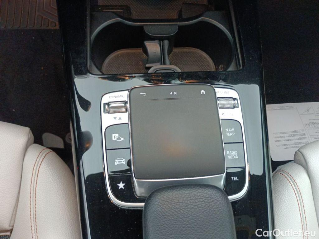 Mercedes  A-Klasse Mercedes-Benz  A 180 d Business Solution 5d #31