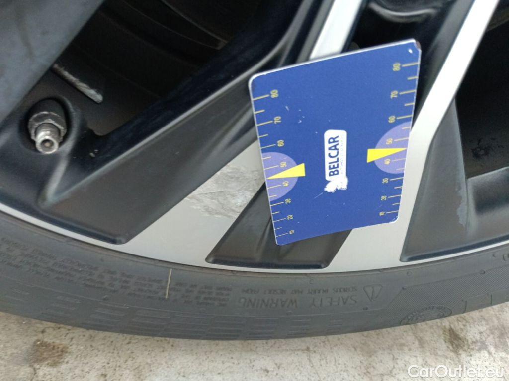 Mercedes  A-Klasse Mercedes-Benz  A 180 d Business Solution 5d #48